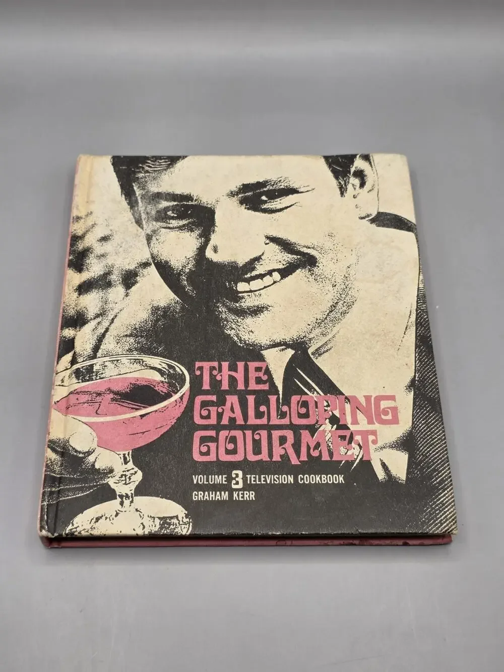 The Galloping Gourmet - Volume 3 Television Cookbook -Graham Kerr HC 1969